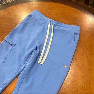 FIGS Women’s Yola Skinny Scrub Pants™ Ceil Blue XS TW2000R